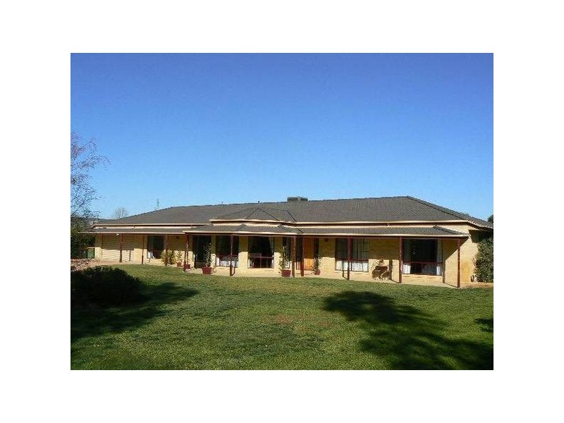 7 Schoeffel Drive, Echuca VIC 3564