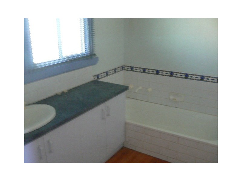 303 Ogilvie Avenue, Echuca VIC 3564