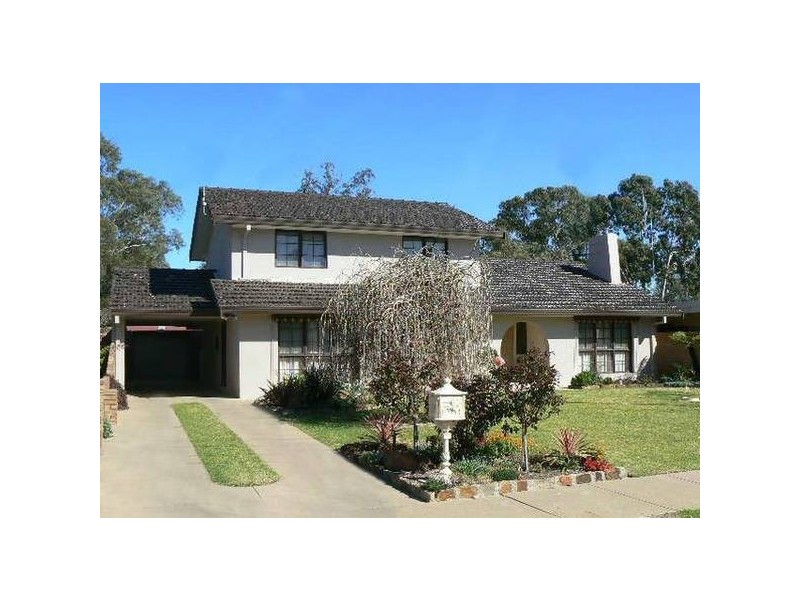 38 Rutley Crescent, Echuca VIC 3564