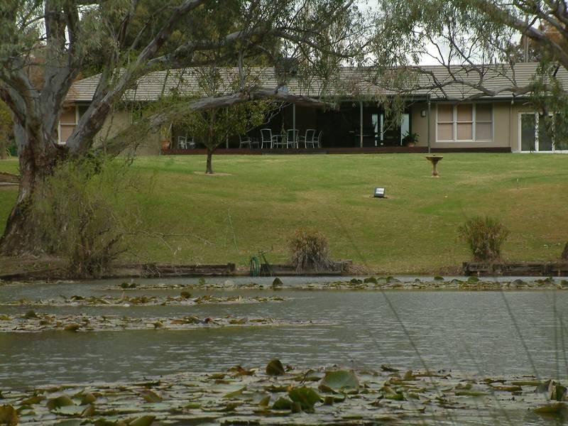 212 Wharparilla Drive, Echuca VIC 3564