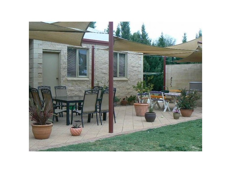 52 Schoeffel Drive, Echuca VIC 3564