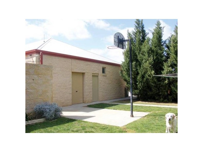 52 Schoeffel Drive, Echuca VIC 3564