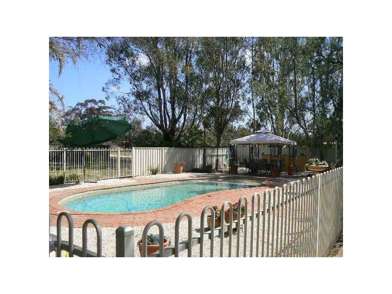 102 Chanter Street, Moama NSW 2731