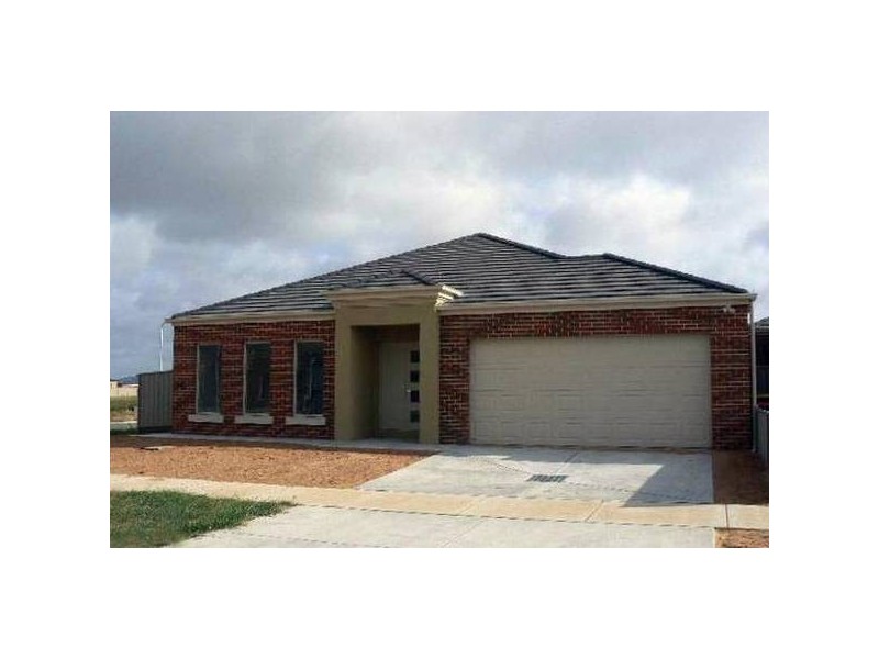 13 Mclachlan Road, Echuca VIC 3564