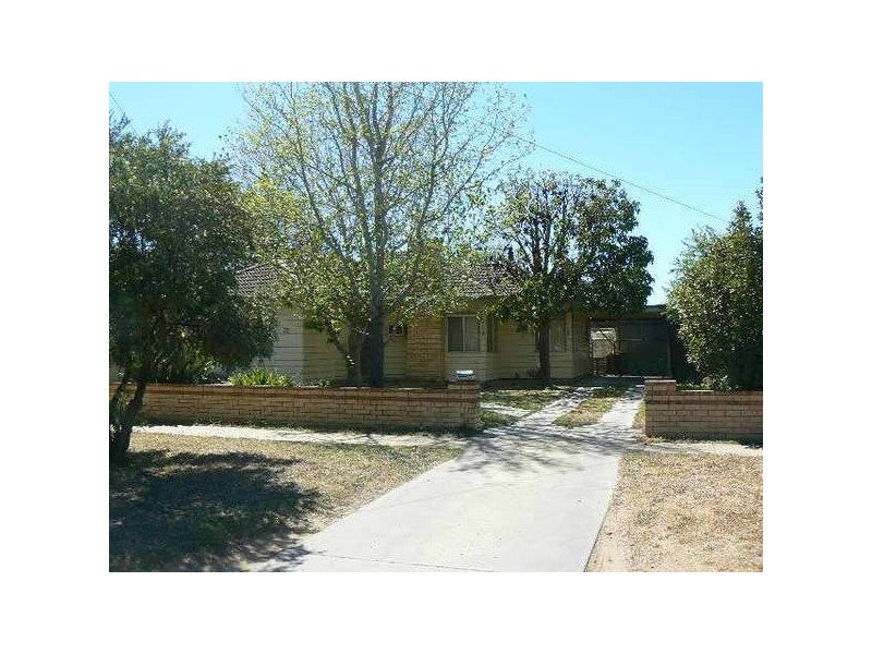 32 Hovell Street, Echuca VIC 3564