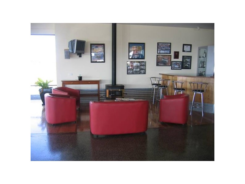 141-143 Northern Highway, Echuca VIC 3564