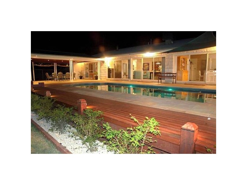 90 Wharparilla Dve, Echuca VIC 3564