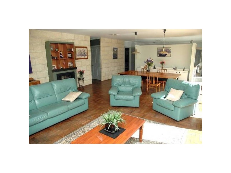 90 Wharparilla Dve, Echuca VIC 3564