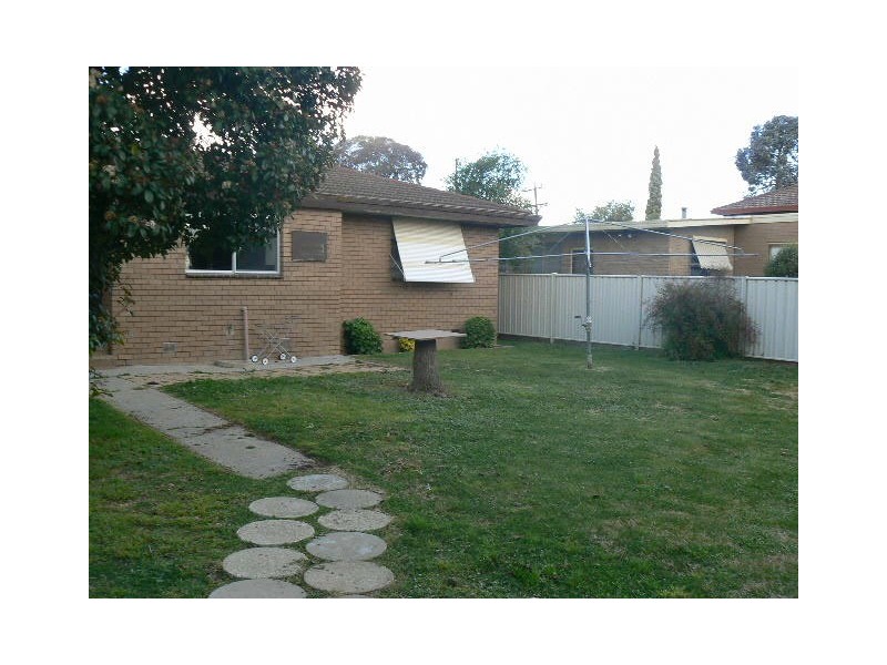 15 Crossen St, Echuca VIC 3564