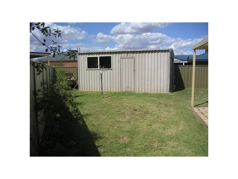 12 Quinn Court, Echuca VIC 3564