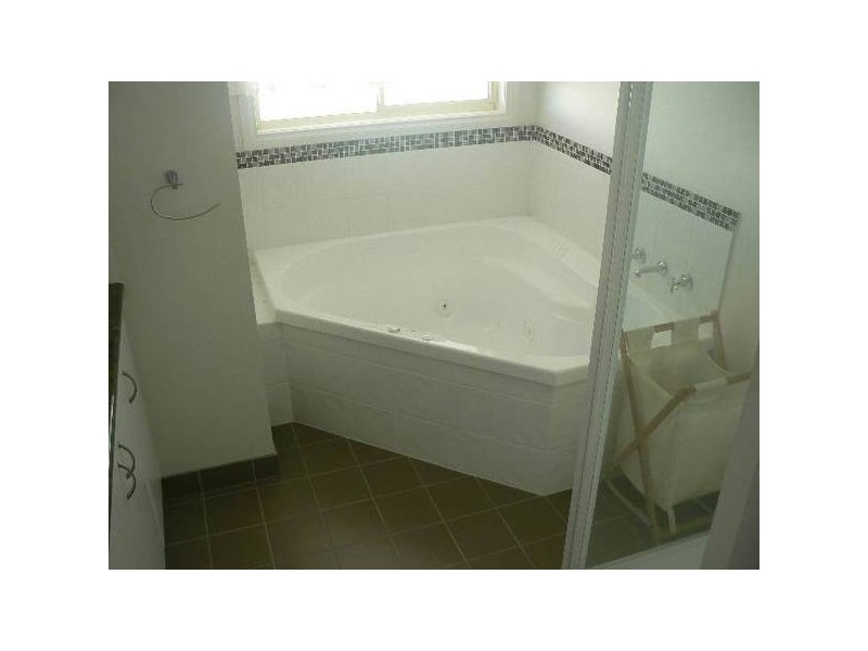 12 Coolabah Crt, Moama NSW 2731