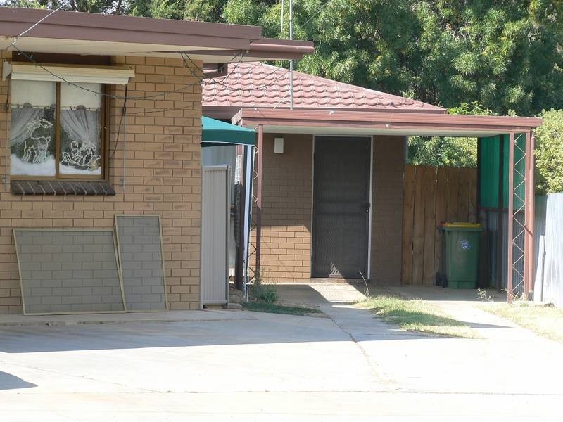 2/9 Hicks Crescent, Echuca VIC 3564