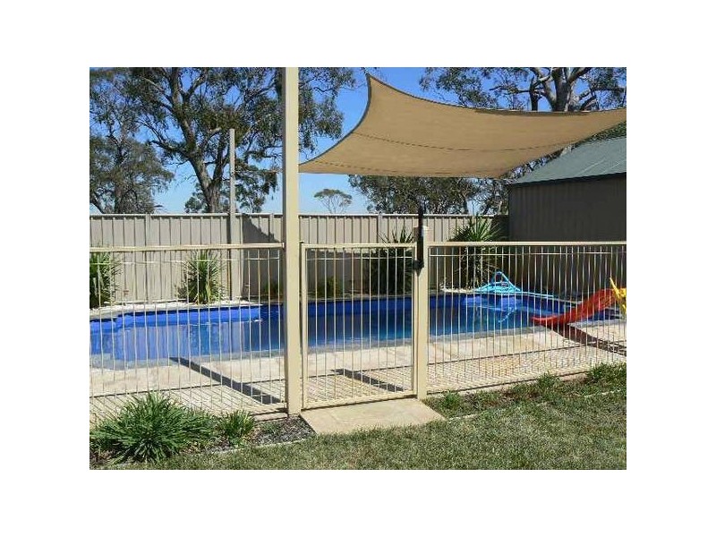 20 William Street, Rochester VIC 3561