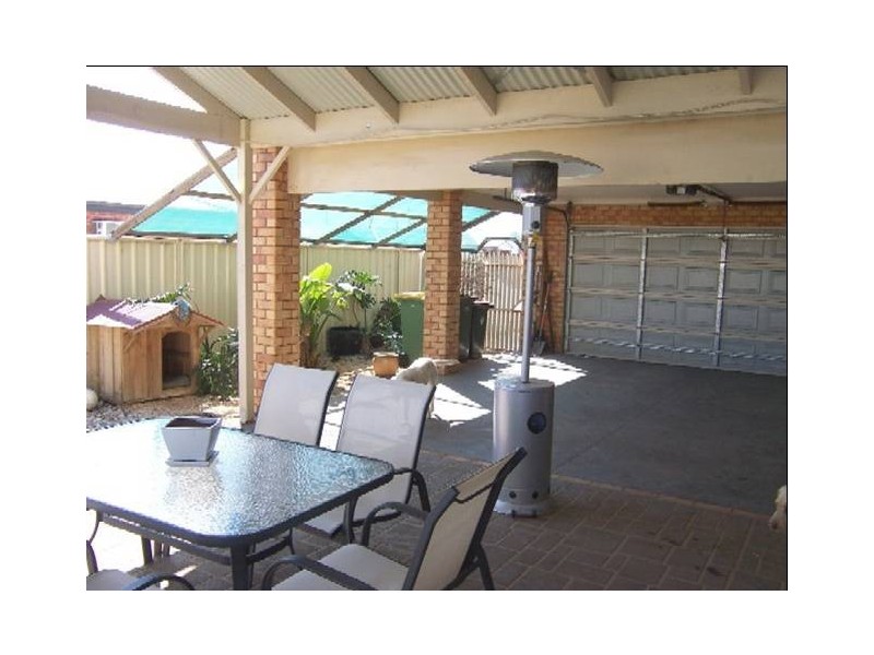8 Mcdonald Court, Echuca VIC 3564