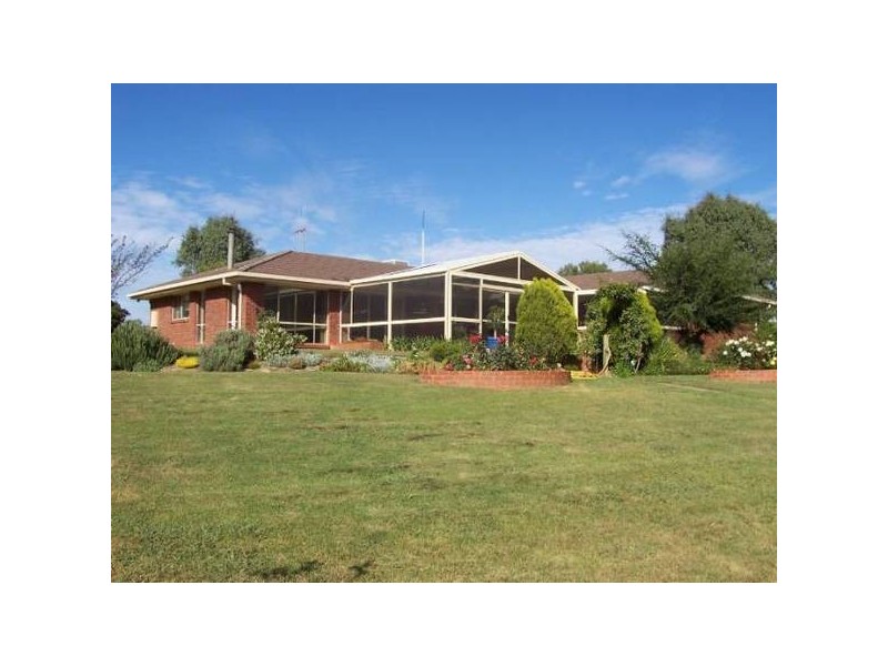 1074 Glanville Rd, Kanyapella VIC 3564