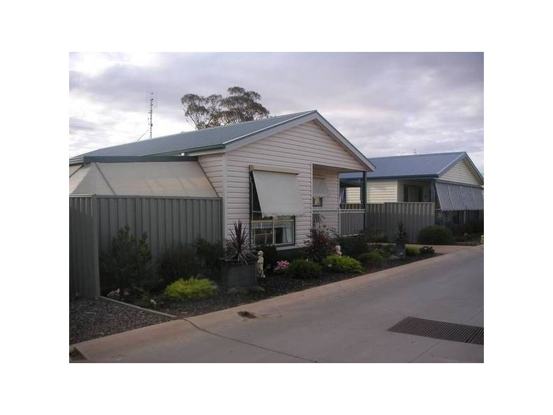 30 Swan Boulevard, Moama NSW 2731