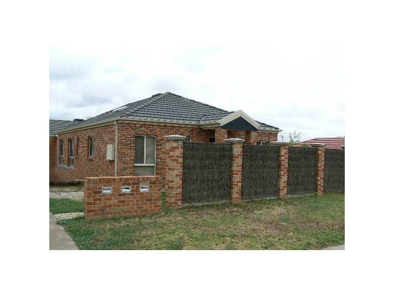 2/56 LAWSON DRIVE, Moama NSW 2731