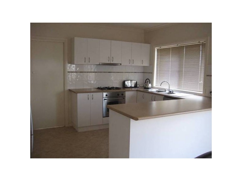 2/56 LAWSON DRIVE, Moama NSW 2731