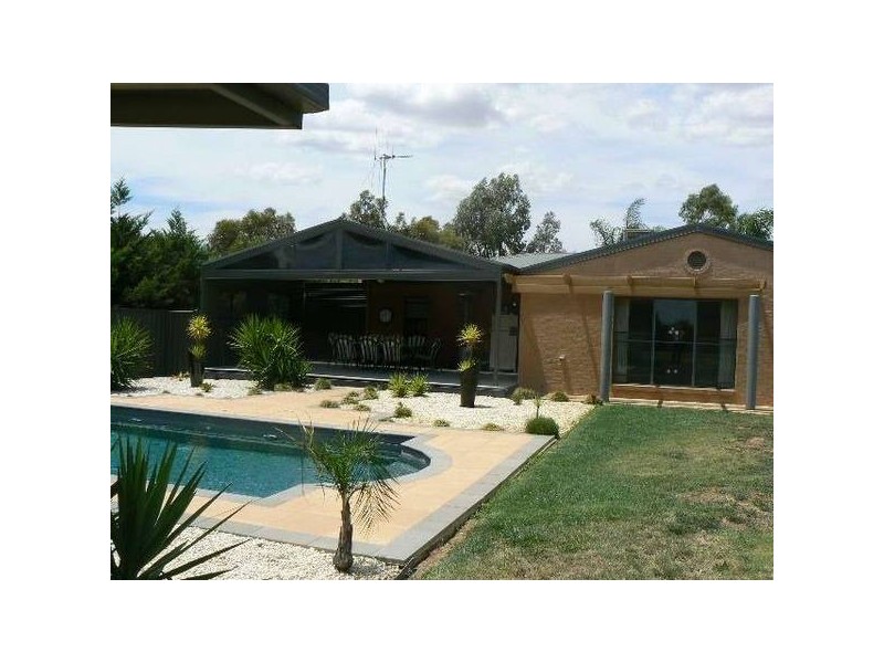 9 Pambula Court, Echuca VIC 3564
