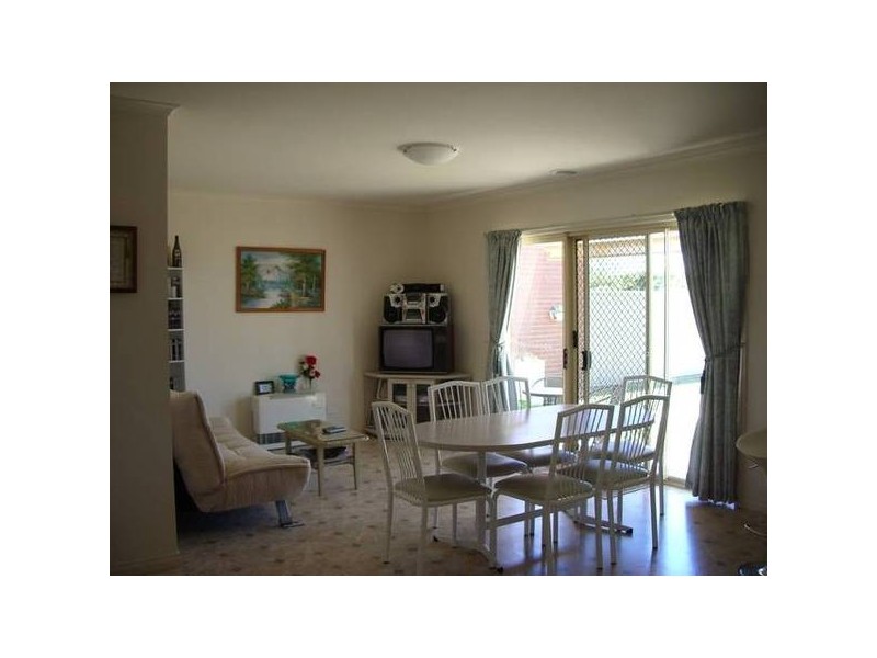 80 OGILVIE AVENUE, Echuca VIC 3564