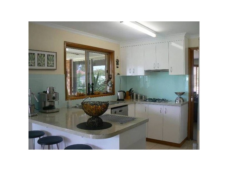 9 OSCAR PLACE, Echuca VIC 3564