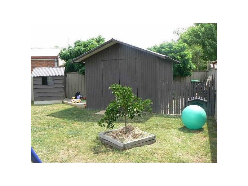 9 OSCAR PLACE, Echuca VIC 3564