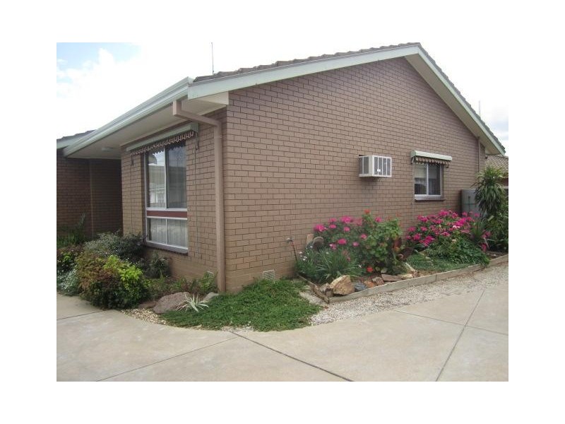 3/336 High St, Echuca VIC 3564