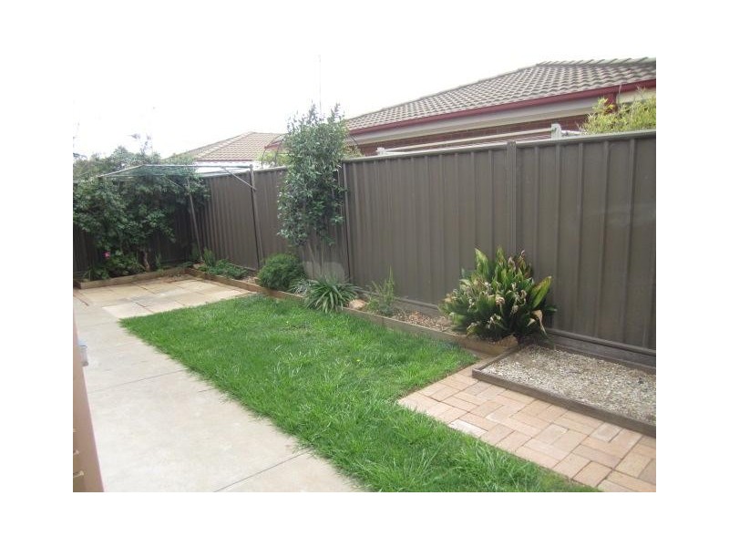 3/336 High St, Echuca VIC 3564