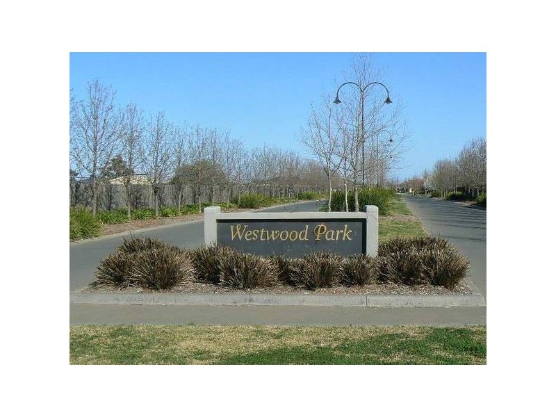 66 Jamieson Drive, Echuca VIC 3564