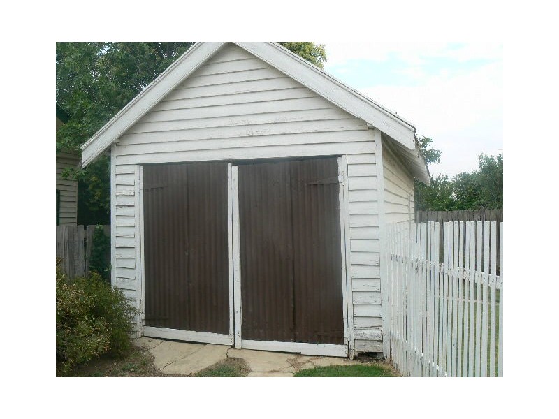 61 Francis St, Echuca VIC 3564
