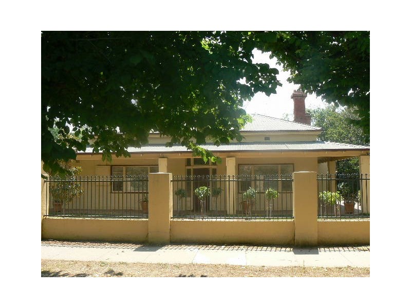 20 Dickson st, Echuca VIC 3564