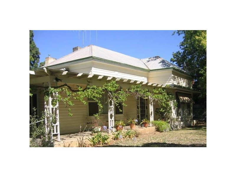 27 Watson Street, Echuca VIC 3564