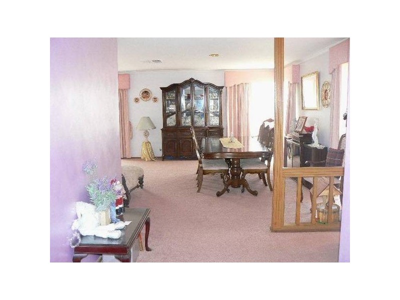 203 HIGH STREET, Echuca VIC 3564