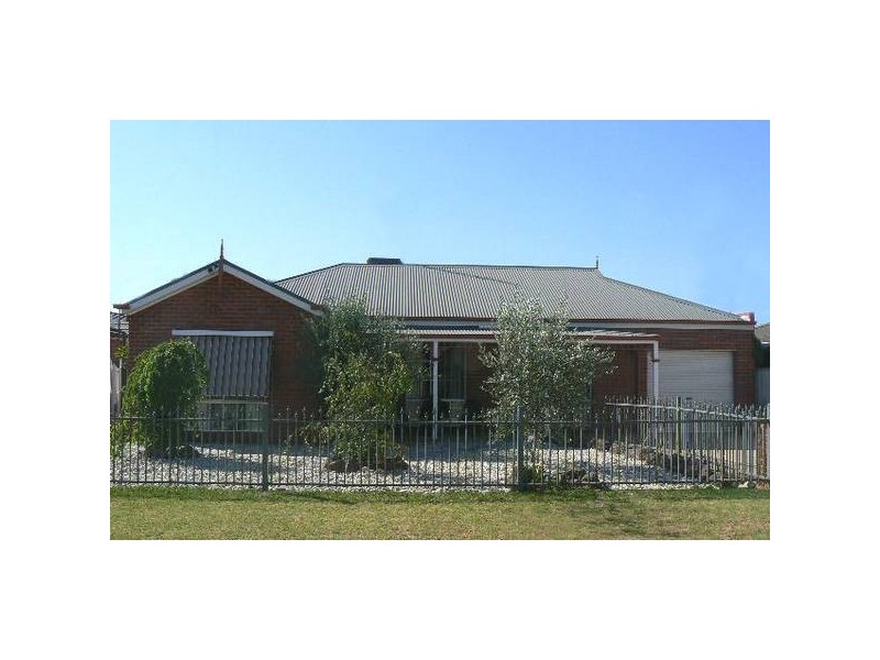 21 PORTER STREET, Moama NSW 2731