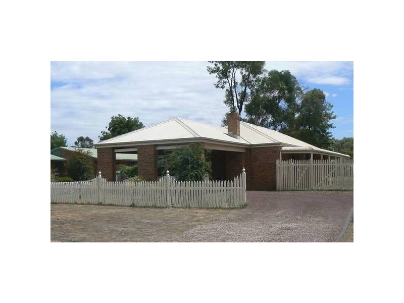 57 Bowen Street, Echuca VIC 3564