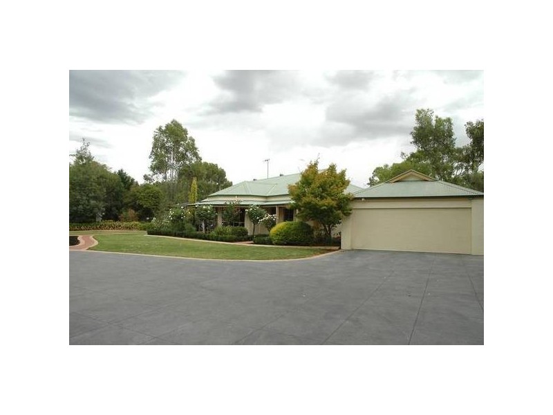 181 Wharparilla Drive, Echuca VIC 3564