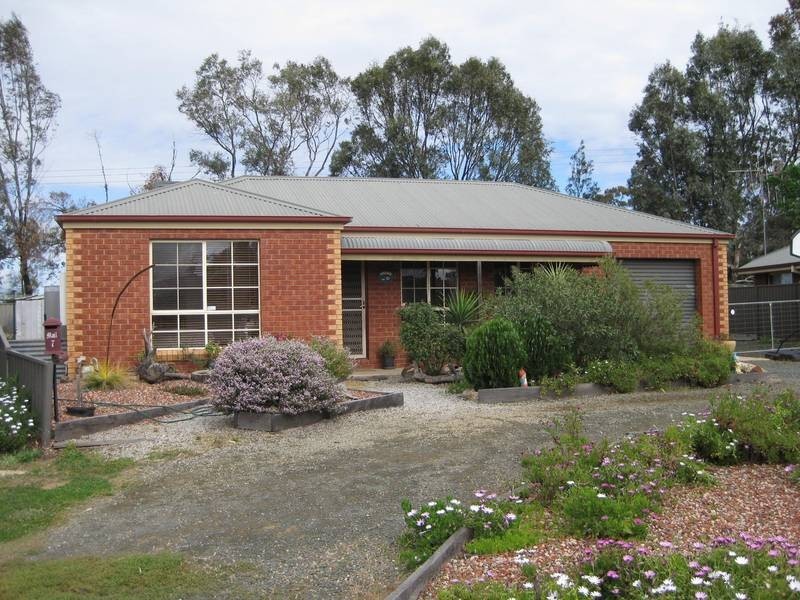 7 Rob Roy Crt, Echuca VIC 3564