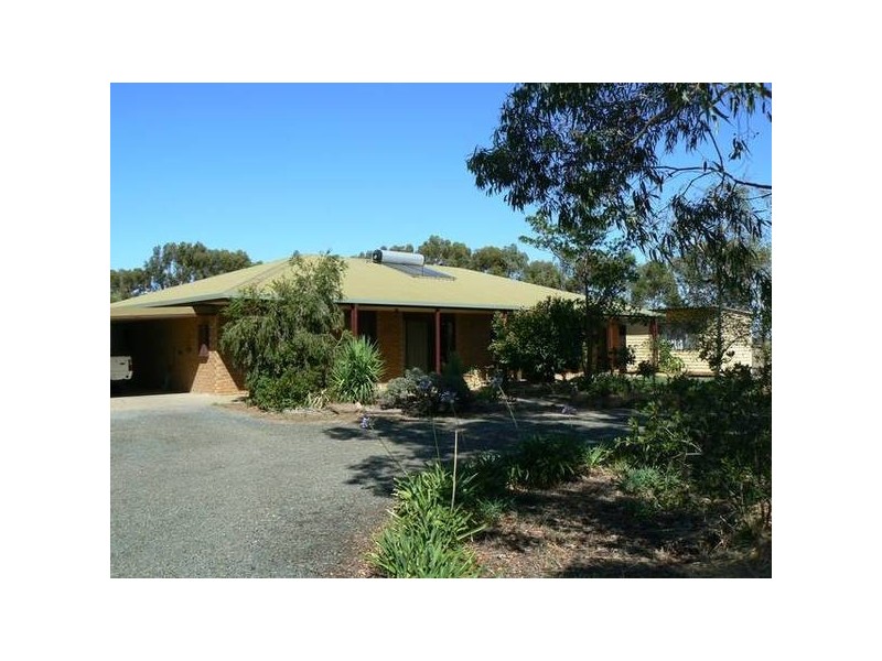 821 Murray Valley Highway, Echuca VIC 3564