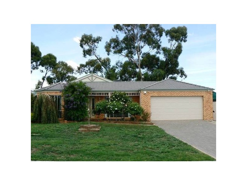 8 McDonald Court, Echuca VIC 3564
