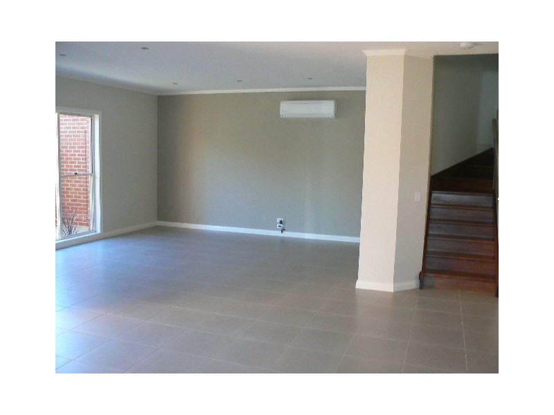 1/80 Haverfield St, Echuca VIC 3564