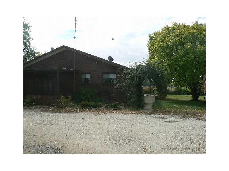 84 Edward St, Moama NSW 2731