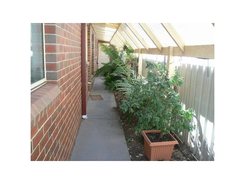 17 Snowden St, Echuca VIC 3564