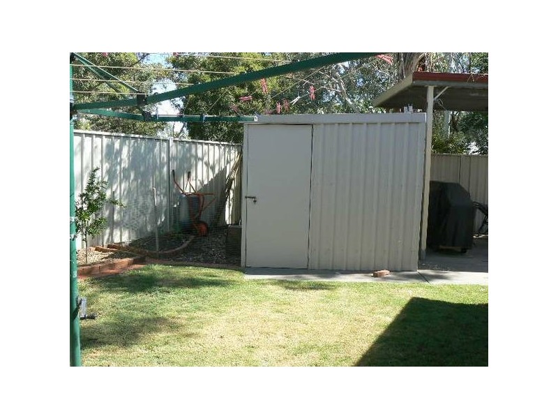 17 Snowden St, Echuca VIC 3564