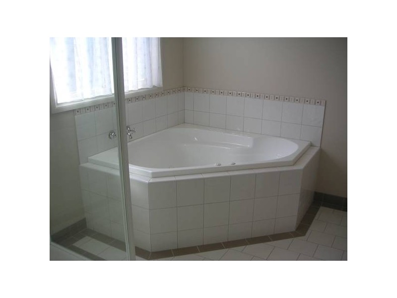 5 Swan Boulevard Cobb Haven Village, Moama NSW 2731