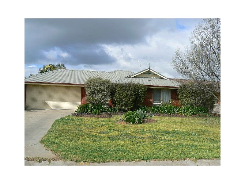 108 Shackell St, Echuca VIC 3564