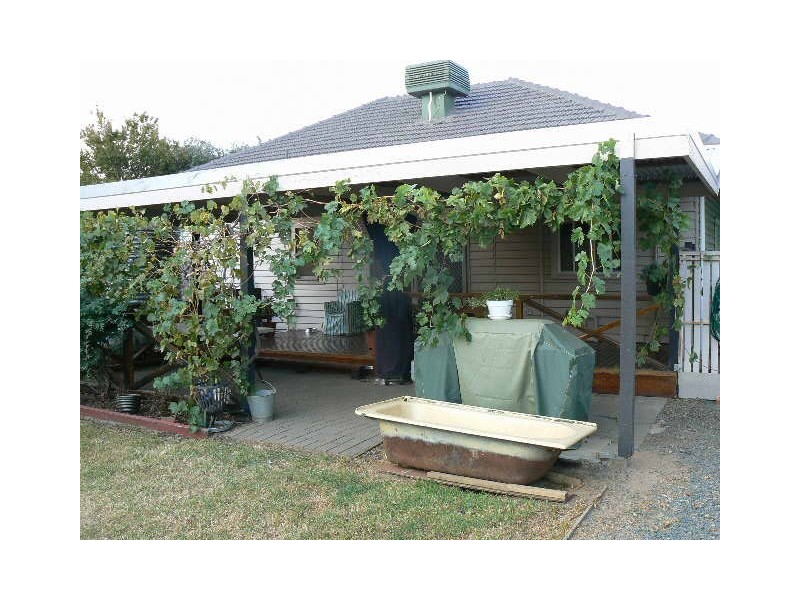 11 Hare St, Echuca VIC 3564