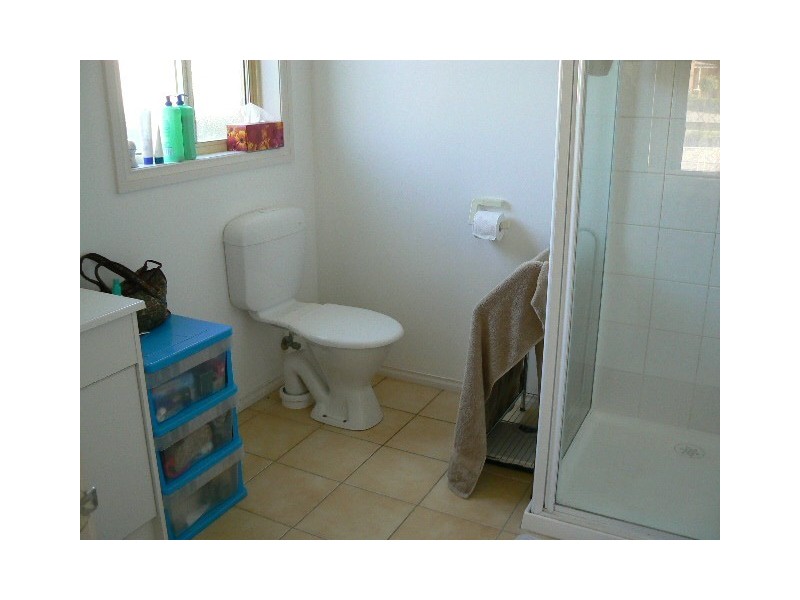 1 John Close, Echuca VIC 3564