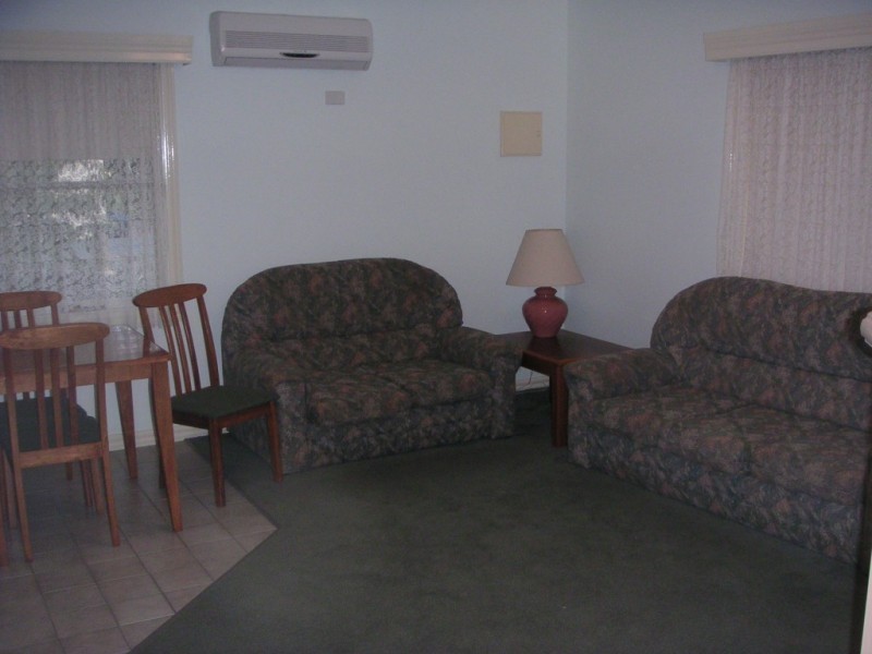 10/162 Perricoota Road, Moama NSW 2731