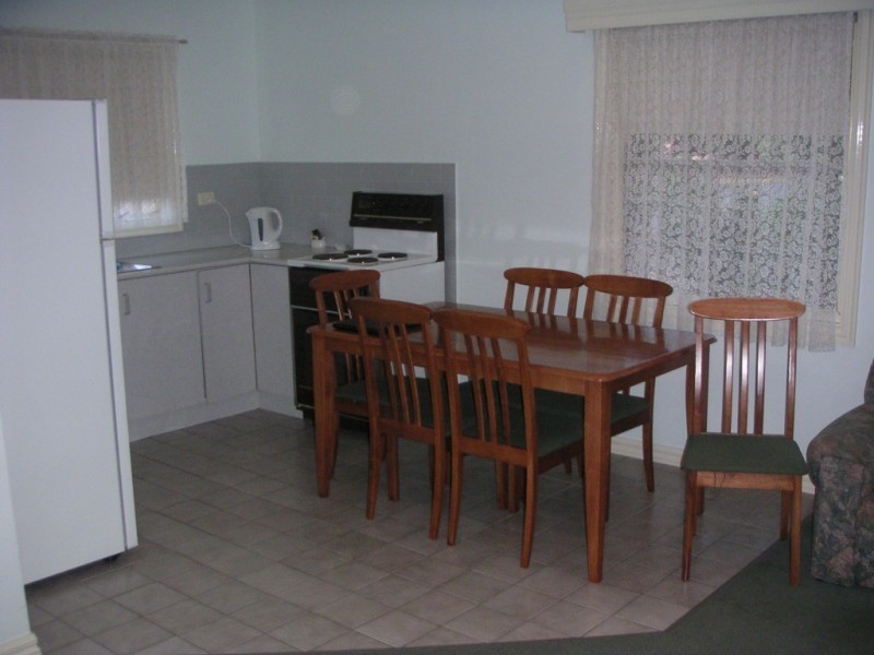 10/162 Perricoota Road, Moama NSW 2731