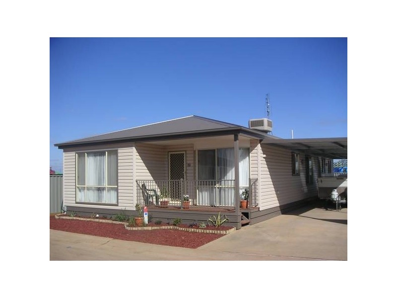 69 Swan Boulevard Cobb Haven, Moama NSW 2731